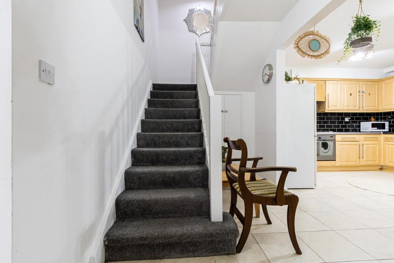 Gorgeous 4 Bedroom 5 Bathrooms House In Marble Arch, Central Near Oxford Street Hébergement de vacances Londres